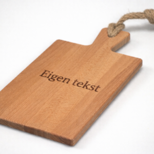 Borrelplank met eigen tekst